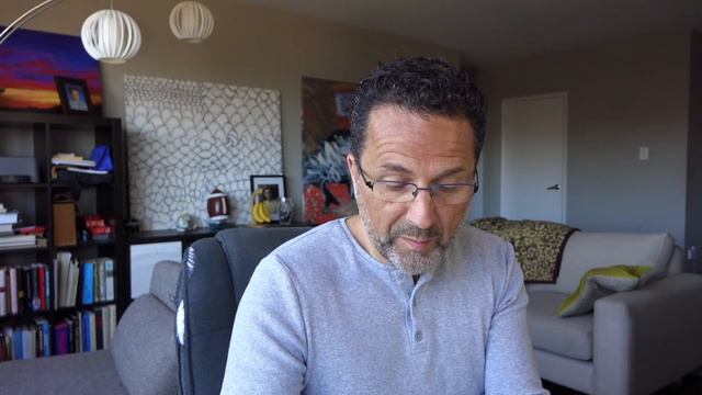 3 Reasons for Breaking Vegan смотреть онлайн