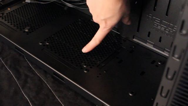 Jennifer's Build Update - Fractal Define S смотреть онлайн