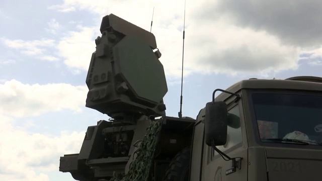 Украина .Работа расчёта ЗРПК "Панцирь" смотреть онлайн