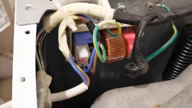 Устраняем неисправность - СТИРАЛЬНАЯ МАШИНА БЬЕТ ТОКОМ!!!