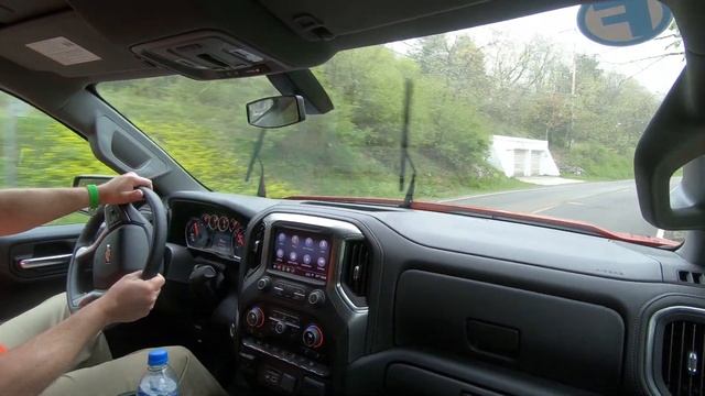 2019 Chevrolet Silverado LT 2.7l Turbo 4x4 - First Drive Review смотреть онлайн