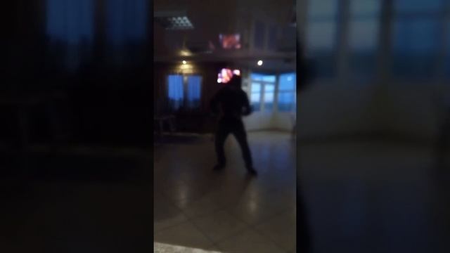 Крутые смешные приколы, чувак жгёт, танец, prikol smeshno смотреть онлайн