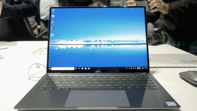 MateBook X Pro, primeras impresiones: Huawei sube el nivel de sus portátiles смотреть онлайн