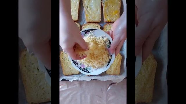 Гренки в духовке смотреть онлайн