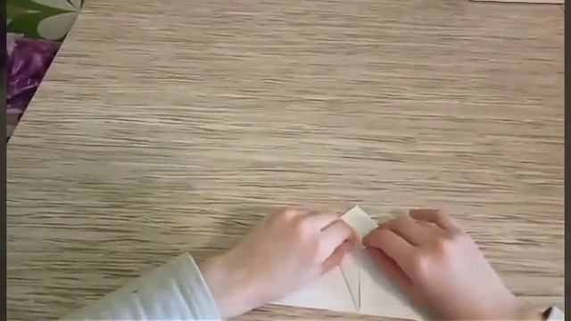 Как сделать прыгающую лягушку из бумаги. смотреть онлайн