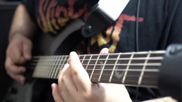All Out Life cover and Random junk смотреть онлайн