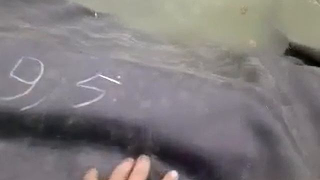 Закрепление пленки на берегу2.mp4