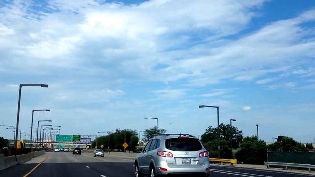 A drive through ORD O'Hare Airport Terminals смотреть онлайн