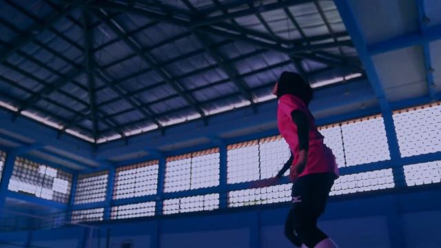 S . A - Mizuno WAVE LIGHTNING NEO смотреть онлайн