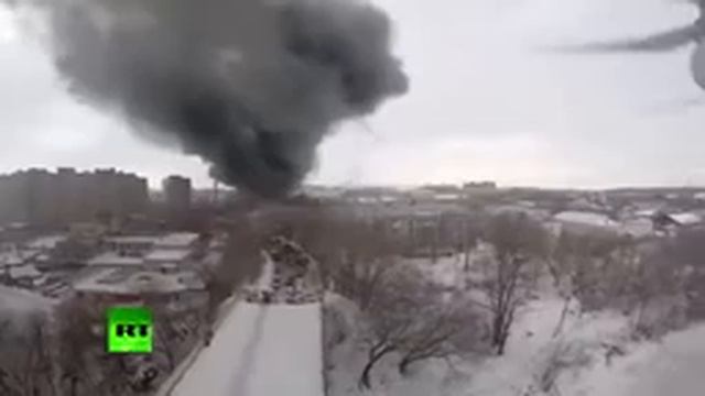 Пожар в Казани ТЦ Адмирал Видео с беспилотника смотреть онлайн