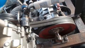 Минитрактор. Ролик натяжителя, компенсация вибрации.