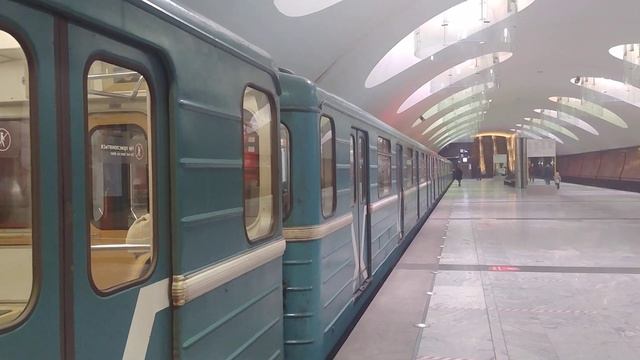 Метросостав 81-717.5М/81-714.5М "Номерной" маршрут №69 смотреть онлайн