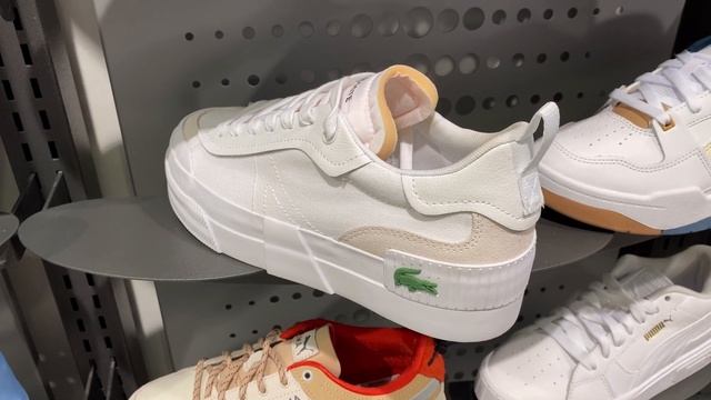 Lacoste Women’s L004 Platform Colour Block Sneakers (White) - SKU: 45CFA001421G смотреть онлайн