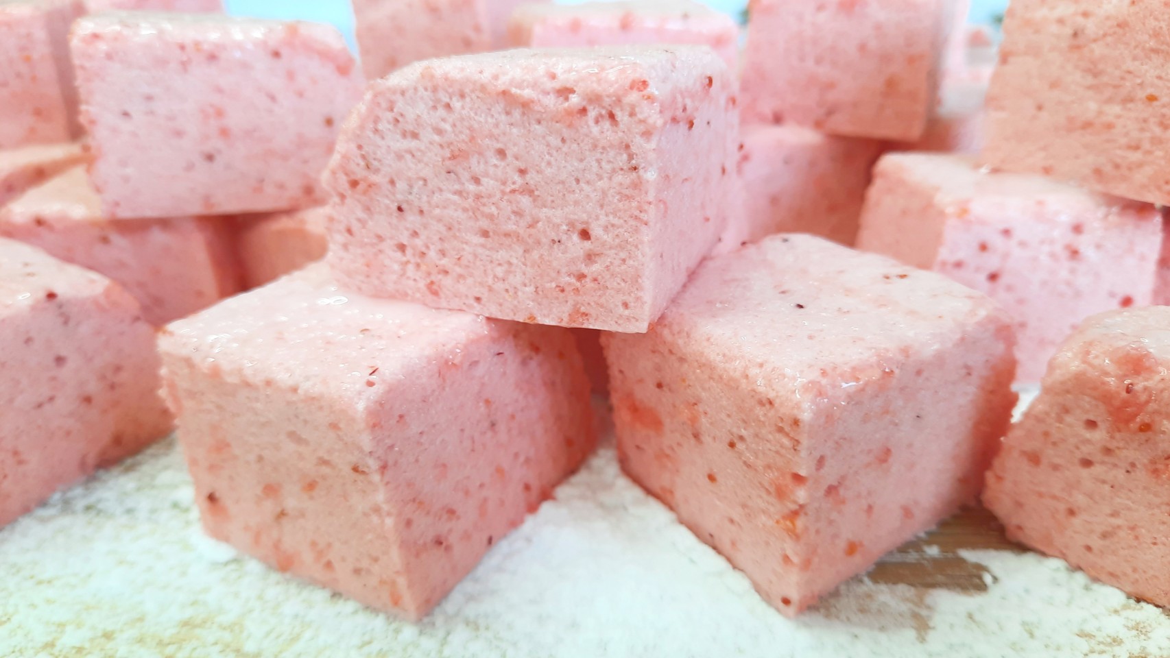 КЛУБНИЧНОЕ СУФЛЕ ??? (суфле рецепт) рецепт десерта из клубники / быстрый десерт без выпечки смотреть онлайн