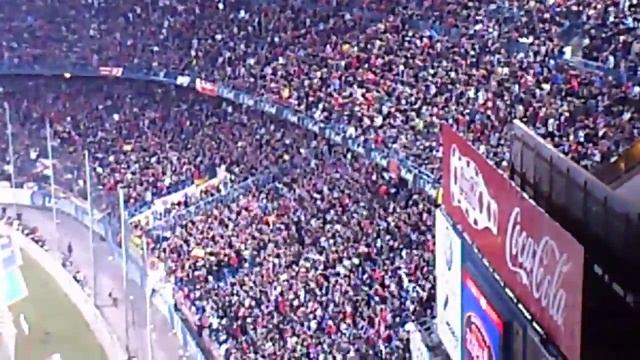 "Висенте Кальдерон" празднует гол "Барсе" смотреть онлайн