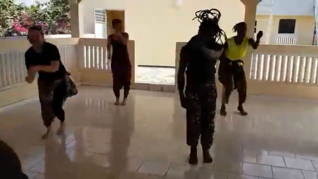 Tanzworkshop Djembe bei Nago Gueye Koité in Senegal 2021 /2022 смотреть онлайн