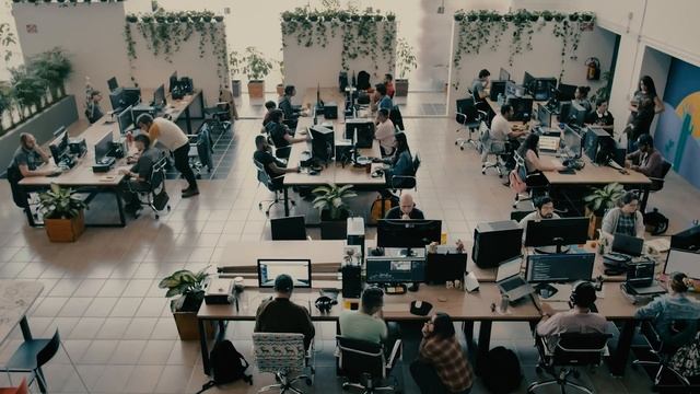 NETFLIX: Как приковать людей к экранам и продвигать SJW? смотреть онлайн