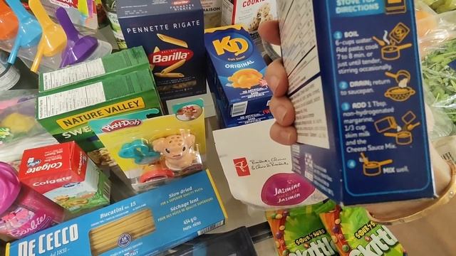 БЕСПЛАТНАЯ ЕДА .обзор FOOD BANK .обзор корзины продуктов #calgary #canada #foodbank #alberta смотреть онлайн