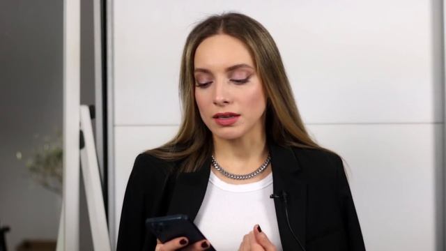 ИКОНА СТИЛЯ МЕЛАНИЯ ТРАМП. Чему поучиться в 50+? Более 100 образов смотреть онлайн