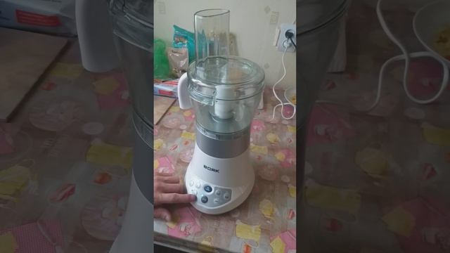 Кухонный комбайн Bork FP CEP 9370 WT смотреть онлайн