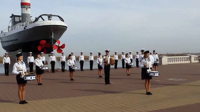 575 Маршевые барабанщики НРУ им И П Кулибина, город Нижний Новгород смотреть онлайн