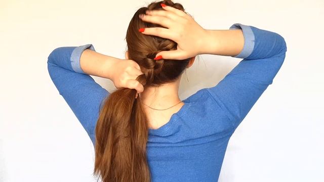 ПРИЧЕСКА НА КАЖДЫЙ ДЕНЬ. ГРЕЧЕСКАЯ КОСА ПО ДИАГОНАЛИ. смотреть онлайн