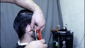 Мужская модельная стрижка  , треугольная форма