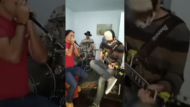 André Silva Trio - redemption song - Bob Marley смотреть онлайн