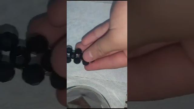 Делаю своей сестре браслет смотреть онлайн