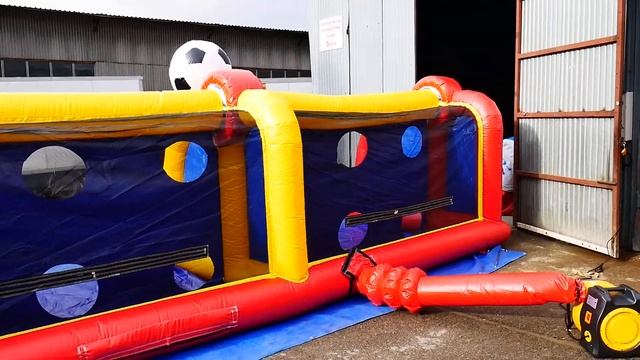 Аттракцион Надувные футбольные ворота с мишенями. Оборудование для тимбилдинга смотреть онлайн