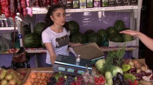 В Анапе на рынках бессовестно обманывают покупателей