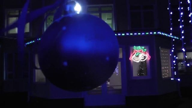 Новогодние забавы в ночной школе смотреть онлайн