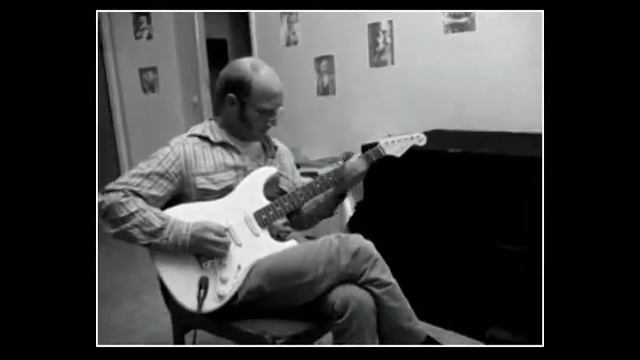 Обучение Гитаре в 40 лет от Guitarlessons.ru | Видео-уроки игры на Гитаре