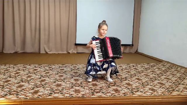 1) Б.Кравченко "Караван" 2) "Частушка" обр. Р.Бажилина Исполняет Мамич Анна смотреть онлайн