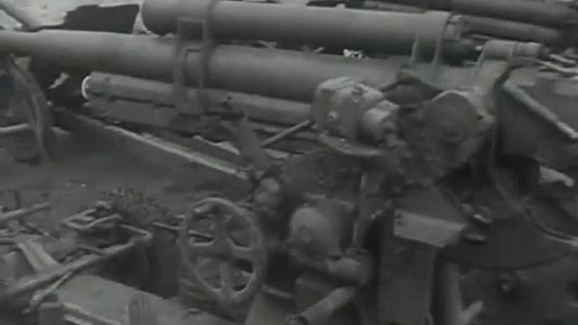 Трофейные орудия, Т-28 и КВ-2 смотреть онлайн