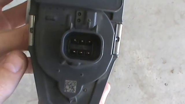 Be careful cleaning your throttle body! - Check Engine Light смотреть онлайн