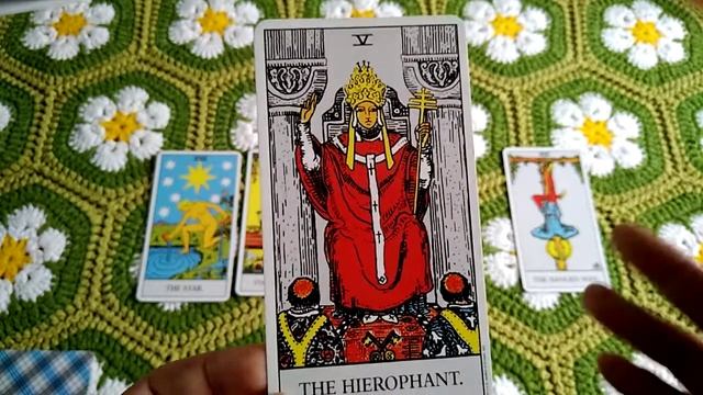 Трактовка имени ПАВЕЛ на картах Таро смотреть онлайн