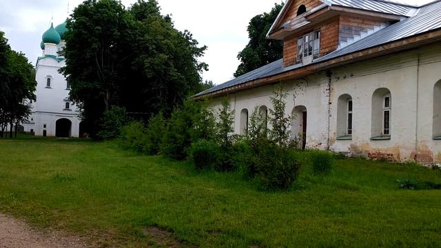 Церковь в Борисоглебском мужском монастыре 21.06.22г.16 км от Ростова Великого Ярославская обл.? смотреть онлайн