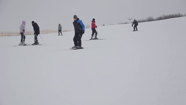 Как научиться кататься на сноуборде за одну тренировку (Snowboarding Tutorial) смотреть онлайн