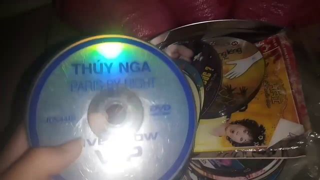 câu chuyện về những chiếc đĩa VCD DVD hồi nhỏ mình hay mê coi смотреть онлайн