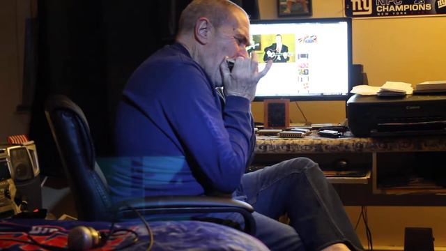 Jimmy 2T's with Eric Clapton смотреть онлайн