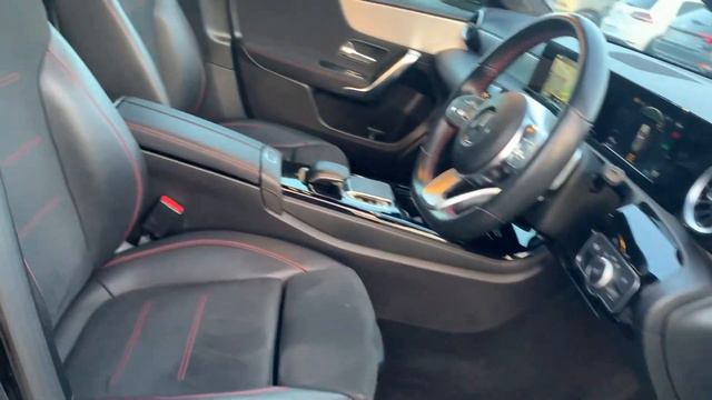 Mercedes A Class 1.3 A200 AMG Line 7G-DCT 5dr Cosmos Black смотреть онлайн