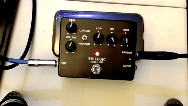 Trilogic Ultra Bass Pre-amp / DI box / (xotic effects bass DI) смотреть онлайн