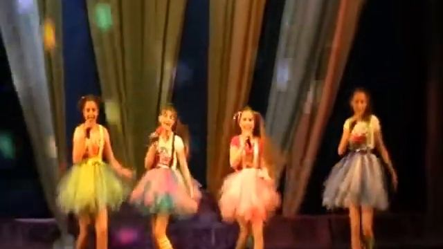 Наше выступление ,,Funny Butterflies“ Лерка, Жека, Любка и Женька смотреть онлайн