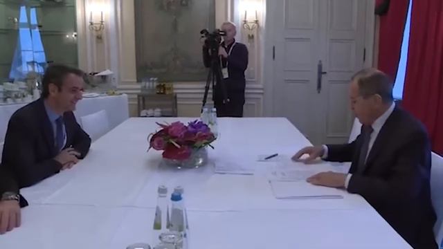 Страны ЕС одна за другой возвращаются к газу из России! смотреть онлайн