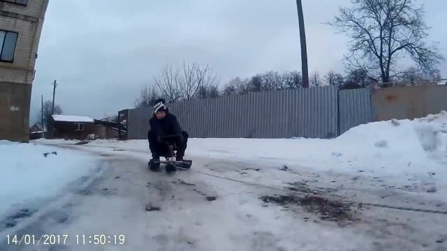 Как кататся если привязать санки к машине. Как Илья круто на санках покатался смотреть онлайн