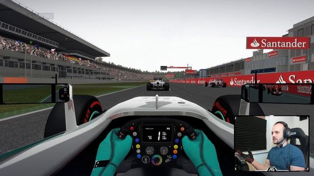 I Played The WORST F1 Game Ever смотреть онлайн