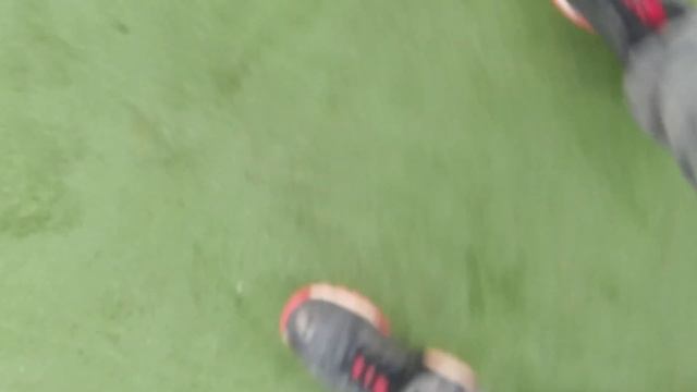 нашёл наушники. смотреть онлайн