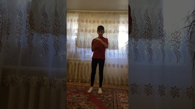 растяжка в полу-присиде. Комплекс 2. смотреть онлайн