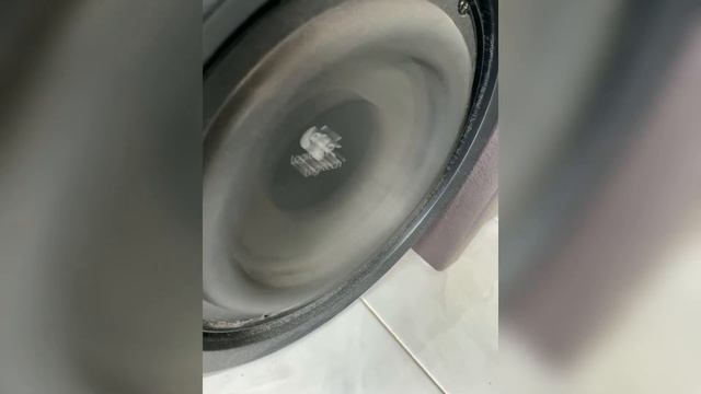 Logitech z-5500 super deep bass! смотреть онлайн